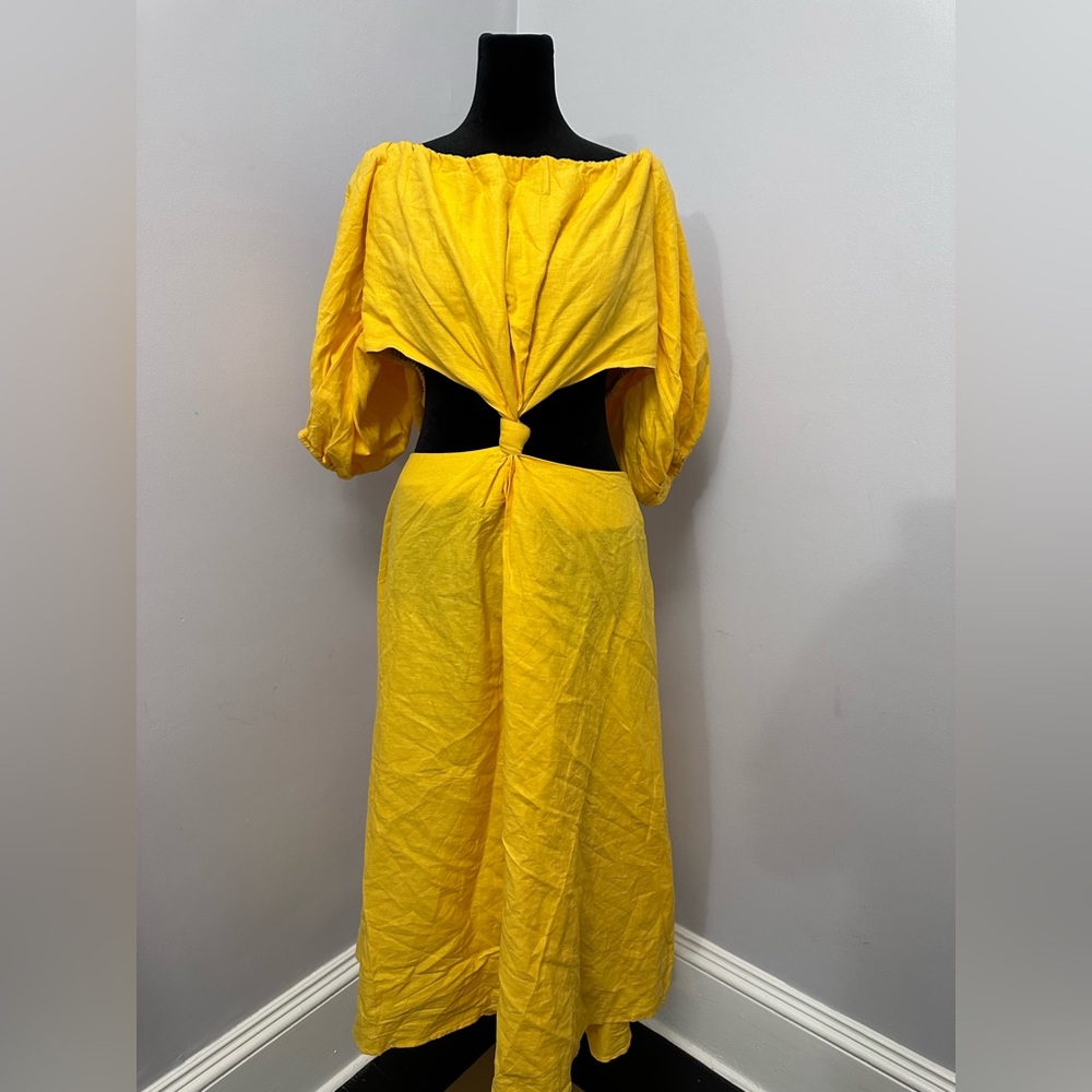 Beautiful yellow farm Rio dress